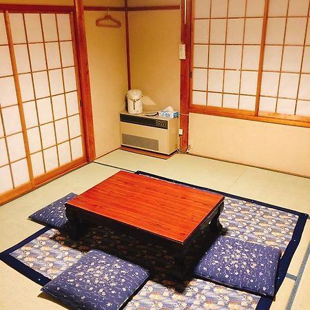 ホテルNakamichiya 飯山市 エクステリア 写真